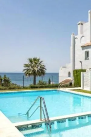 Playa Cristo Amazing Terrace Apartamento Estepona